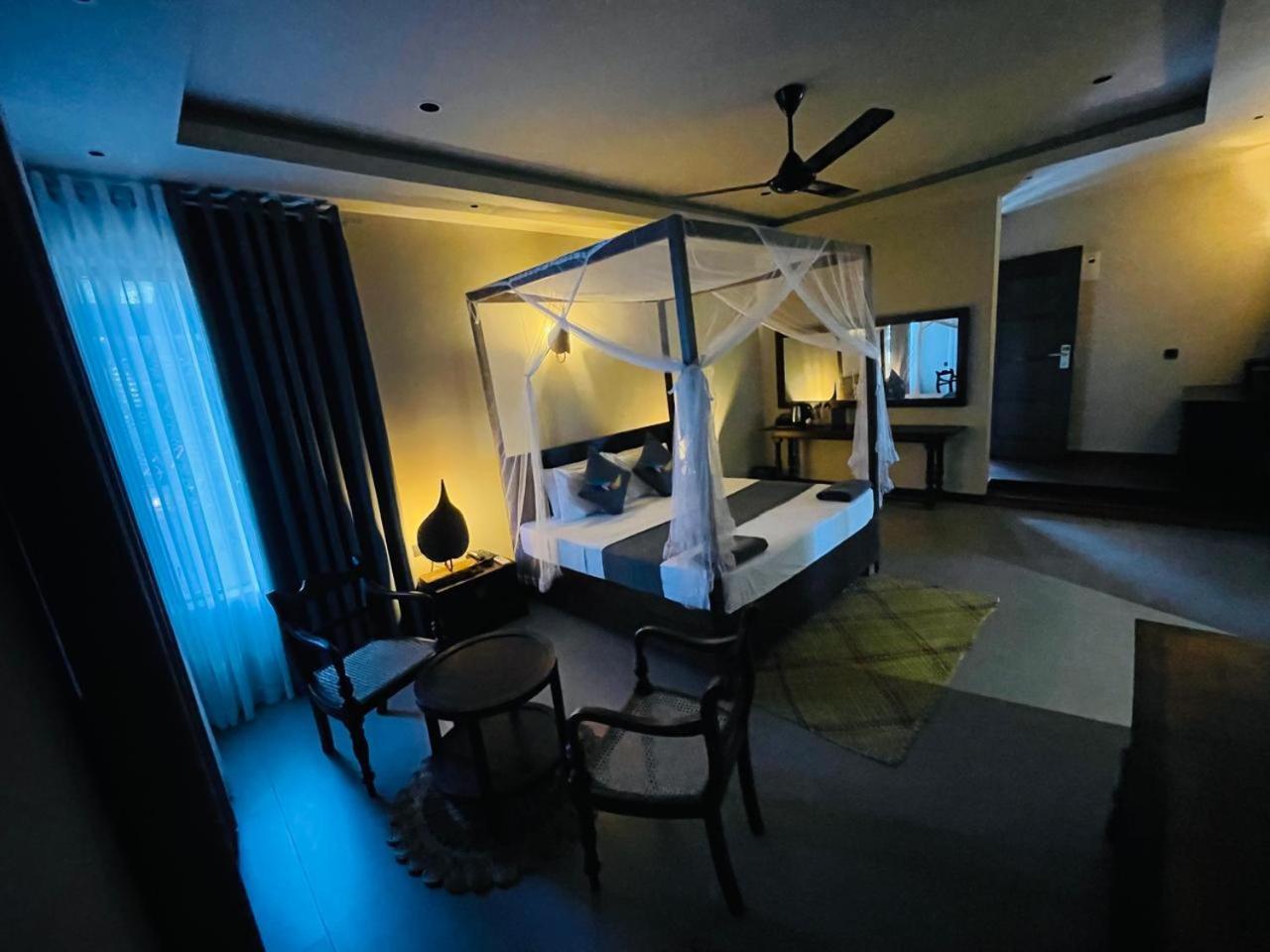 Bohemian Nest Hotel Negombo Eksteriør billede