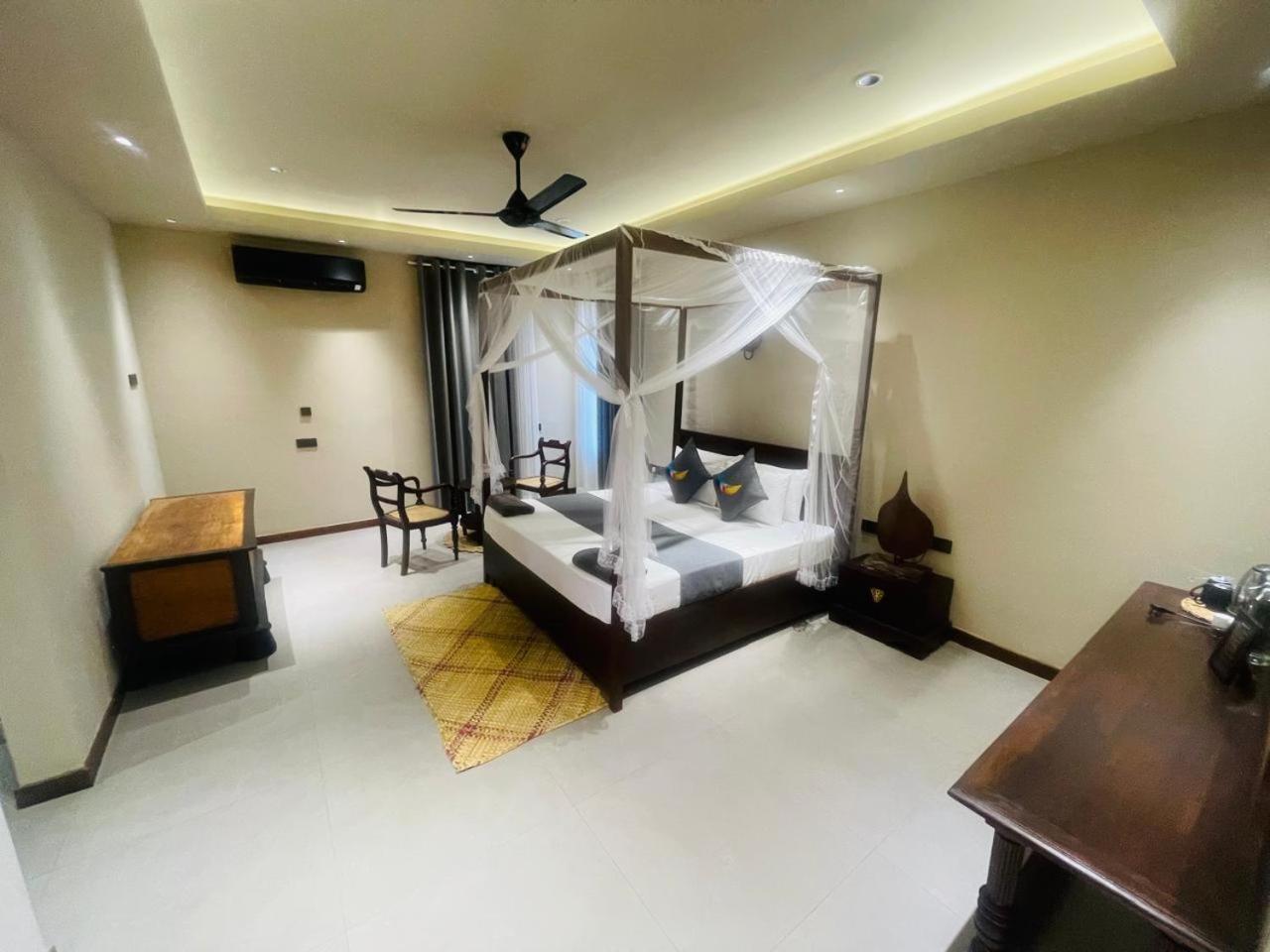 Bohemian Nest Hotel Negombo Eksteriør billede